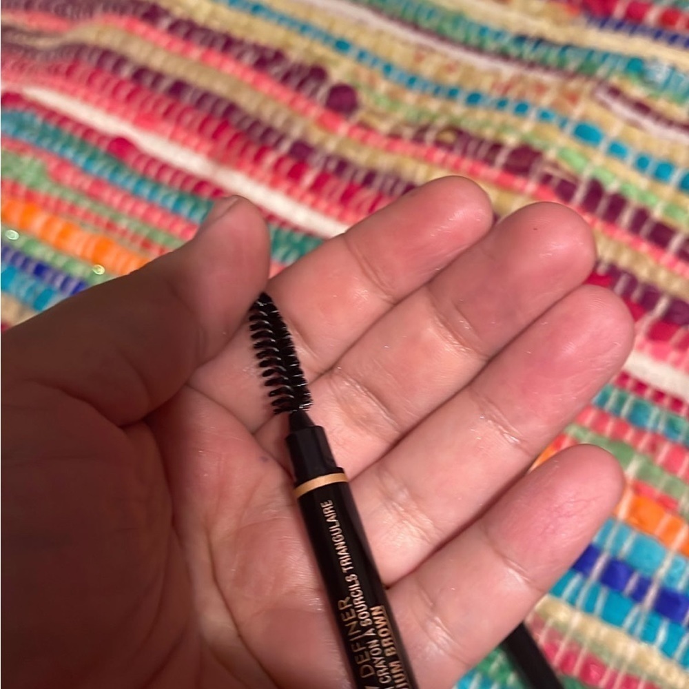 ANASTASIA Beverly Hills brow definer - Picture 4 of 4